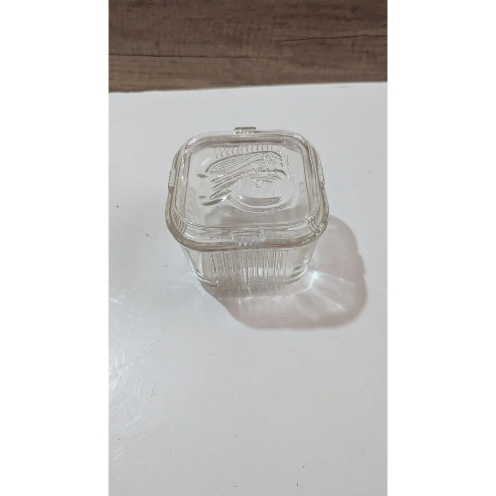 Vtg Federal glass Refrigerator Dish Square Ribbed Base Embossed Vegetable‎ Lid